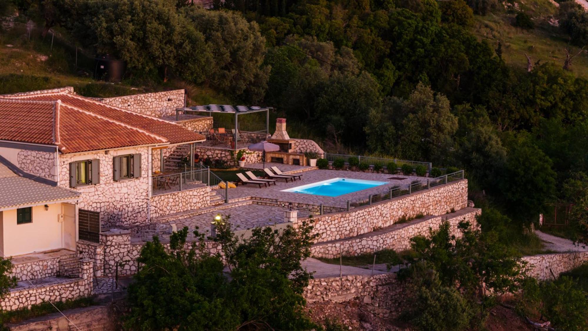 Villa Aurora Athánion 外观 照片